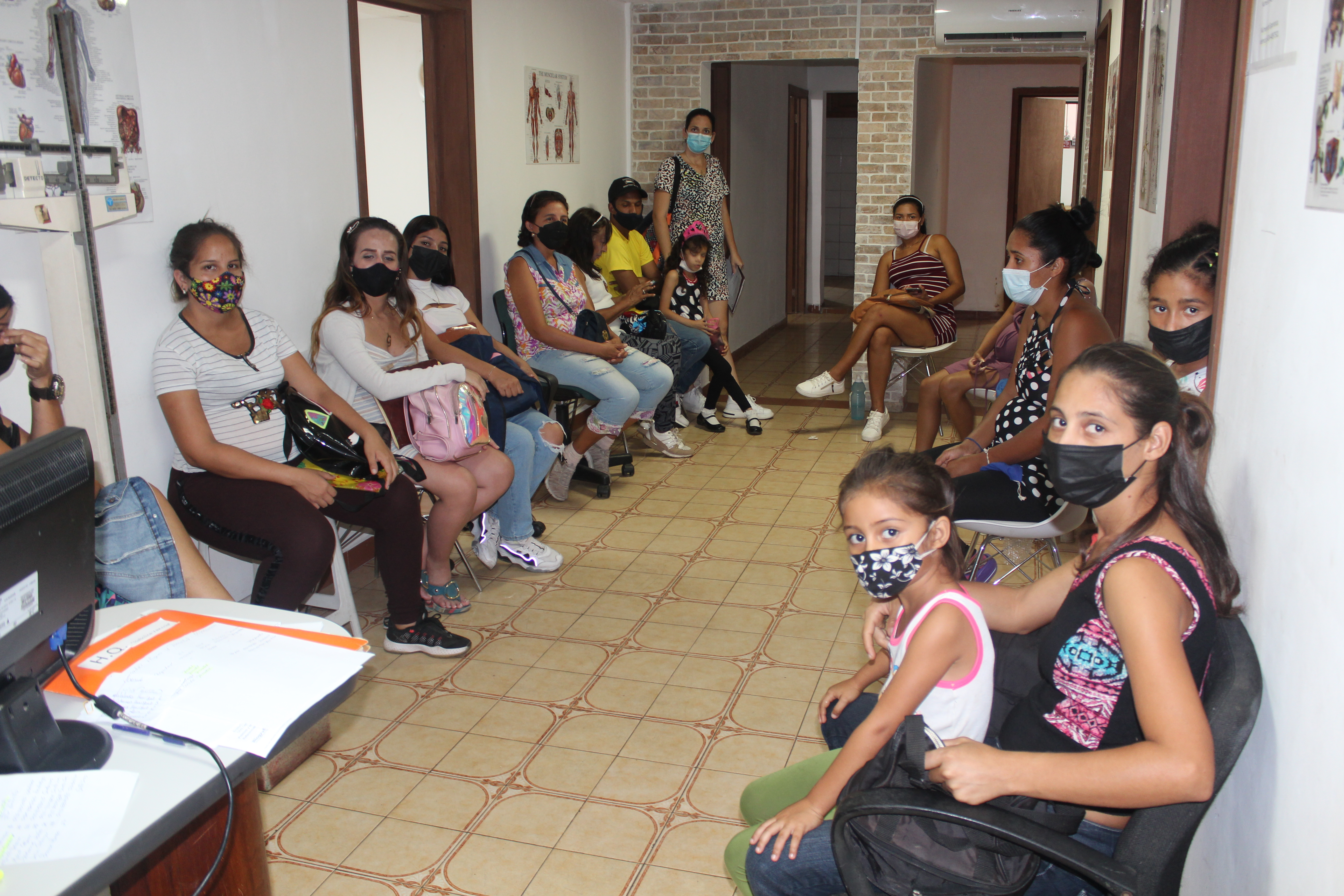 Overcrowded waiting room Venezuela SAI